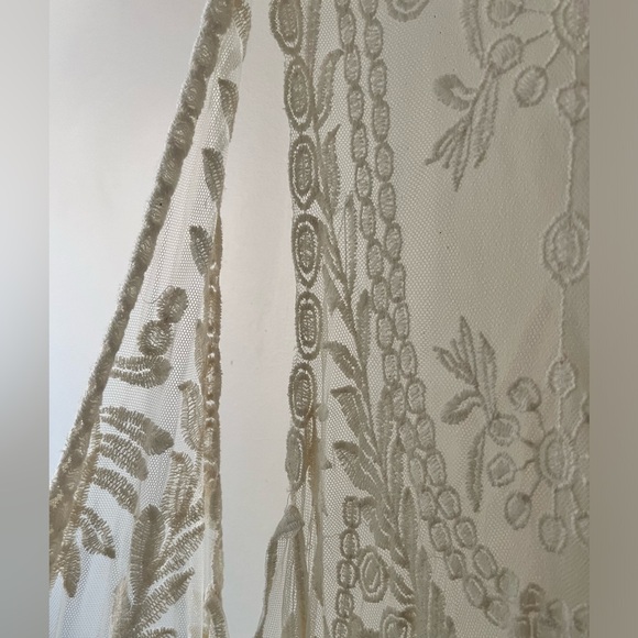 Boho Cream Lace Cardigan Open Knit - Picture 3 of 3